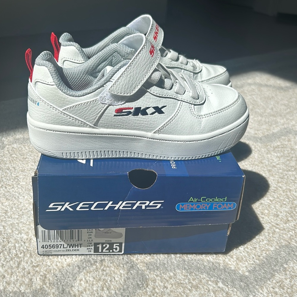 Skechers little boy sneakers! Like new for back to school!